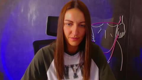 Nora online show from 09/10/25, 09:59