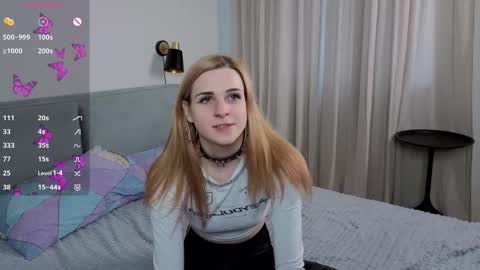 Snapshot of noradunn chatting on 11/10/25, 10:14 Elina online show from 11/10/25, 10:14