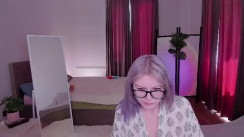 Snapshot of noranowana chatting on 06/10/26, 06:12 Nora 3 online show from 06/10/26, 06:12