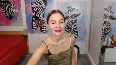 Nora online show from 12/02/24, 02:41