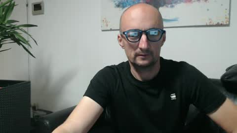 Snapshot of nordicrunner76 chatting on 06/13/26, 12:08 nordicrunner76 online show from 06/13/26, 12:08