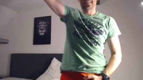 nordicrunner76 online show from 07/11/26, 08:33