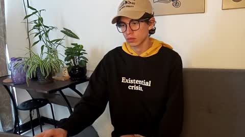 Norehg online show from 10/12/25, 08:41