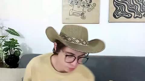 Norehg online show from 10/15/25, 10:48