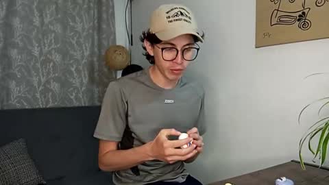 Norehg online show from 10/23/25, 12:10