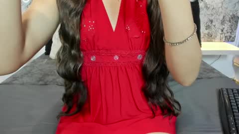Snapshot of norki_ chatting on 06/05/26, 11:27 Norki online show from 06/05/26, 11:27