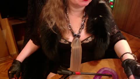 miss Tress online show from 12/17/24, 11:38