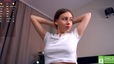 Hello Im Marina  and its my fourth day D online show from 12/02/24, 09:39