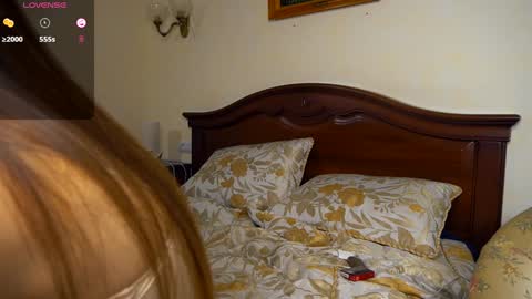 Hello Im Marina  and its my fourth day D online show from 12/24/24, 06:39
