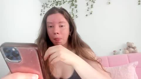 Emily snow online show from 04/30/26, 08:57