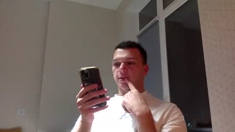 Snapshot of north_justin chatting on 04/11/26, 10:36 Justin online show from 04/11/26, 10:36