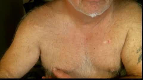 northcountryguy762 online show from 10/25/25, 08:47