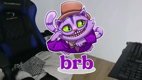 Snapshot of northly chatting on 12/18/25, 01:17 NORTH online show from 12/18/25, 01:17