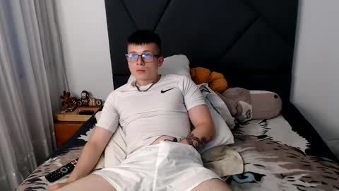 Snapshot of nortticus chatting on 02/02/25, 11:00 nortticus online show from 02/02/25, 11:00