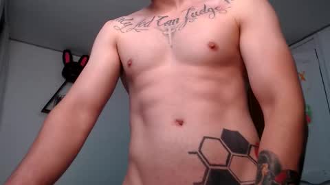 Snapshot of nortticus chatting on 10/31/25, 12:11 nortticus online show from 10/31/25, 12:11