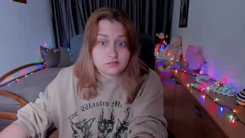 NORA online show from 07/09/26, 07:07