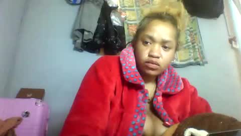 nosminah01 online show from 09/11/25, 05:07