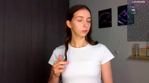 Snapshot of not_yourtoy chatting on 09/24/25, 02:09 Hello My name is Helene NTMU Finger up if u like what u see online show from 09/24/25, 02:09