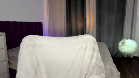 Tina online show from 11/20/25, 09:03