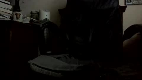 nothingclever1003 online show from 11/04/25, 07:57