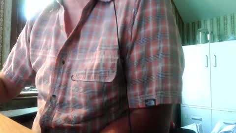 Snapshot of notte chatting on 09/18/25, 12:40 notte online show from 09/18/25, 12:40