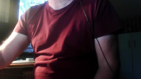 Snapshot of notte chatting on 11/12/25, 02:28 notte online show from 11/12/25, 02:28