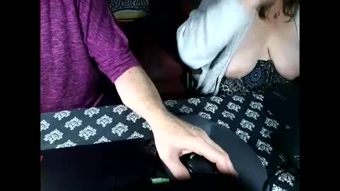 Snapshot of nottoobored chatting on 09/22/25, 02:46 nottoobored online show from 09/22/25, 02:46