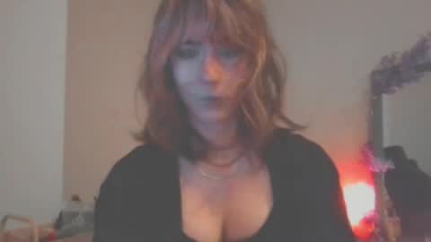 Lucy online show from 07/28/26, 10:42