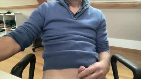 noux69 online show from 10/15/25, 10:37