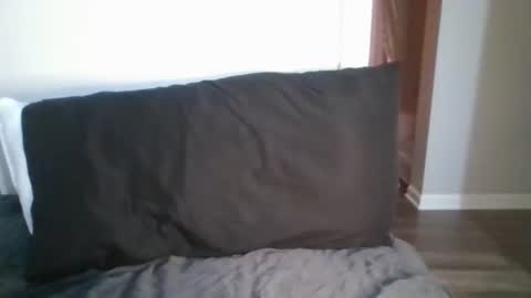 Snapshot of nova_kanee chatting on 03/25/26, 05:52 Nova online show from 03/25/26, 05:52