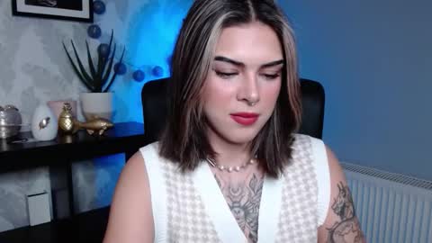 Snapshot of nova_sin chatting on 11/14/25, 06:23 Nova online show from 11/14/25, 06:23