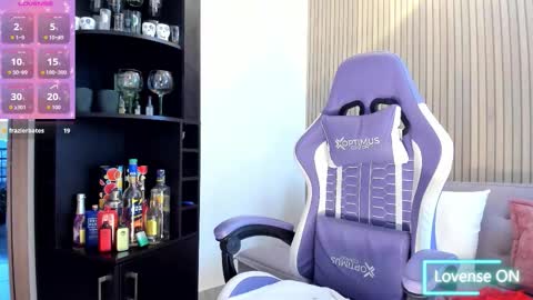 Snapshot of novacox_34 chatting on 03/25/26, 11:05 novacox_34 online show from 03/25/26, 11:05