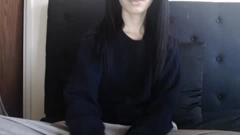 Snapshot of novafrey chatting on 11/07/25, 06:52 Olivia online show from 11/07/25, 06:52