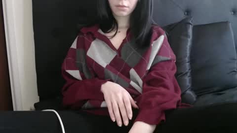 Snapshot of novafrey chatting on 02/10/26, 08:24 Olivia online show from 02/10/26, 08:24