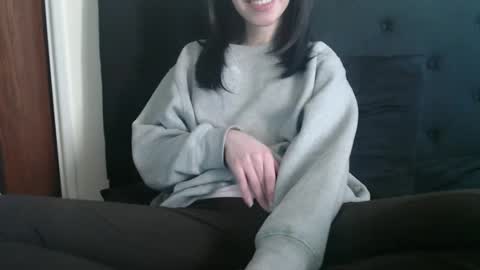 Snapshot of novafrey chatting on 02/18/26, 10:06 Olivia online show from 02/18/26, 10:06