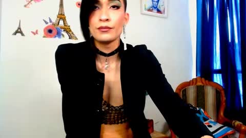 Snapshot of novanyx11 chatting on 02/15/25, 07:39 Nova...  online show from 02/15/25, 07:39