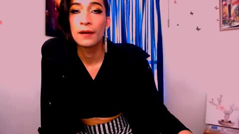 Snapshot of novanyx11 chatting on 02/21/25, 09:00 Nova...  online show from 02/21/25, 09:00