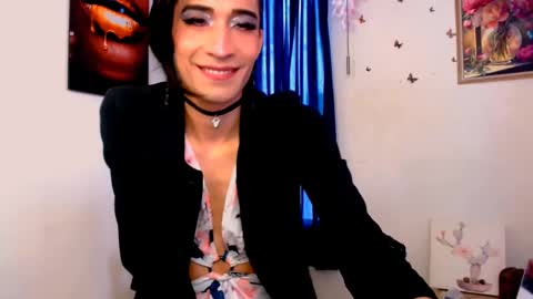 Snapshot of novanyx11 chatting on 02/22/25, 08:09 Nova...  online show from 02/22/25, 08:09