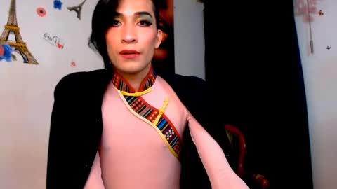 Snapshot of novanyx11 chatting on 02/27/25, 11:48 Nova...  online show from 02/27/25, 11:48