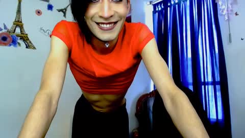 Snapshot of novanyx11 chatting on 03/05/25, 09:04 Nova...  online show from 03/05/25, 09:04