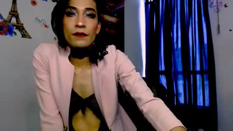 Snapshot of novanyx11 chatting on 03/10/25, 08:45 Nova...  online show from 03/10/25, 08:45