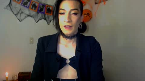 Snapshot of novanyx11 chatting on 10/15/25, 10:32 Nova...  online show from 10/15/25, 10:32