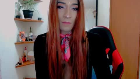 Snapshot of novanyx11 chatting on 06/11/26, 12:32 Nova... online show from 06/11/26, 12:32