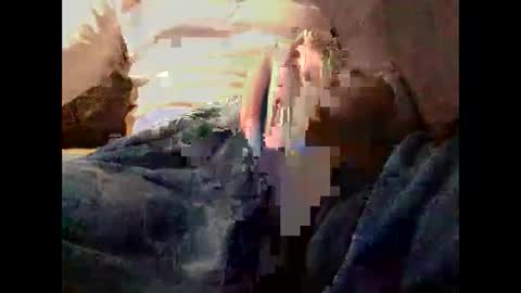 Snapshot of noxu2909 chatting on 09/30/25, 12:04 Noxukau online show from 09/30/25, 12:04