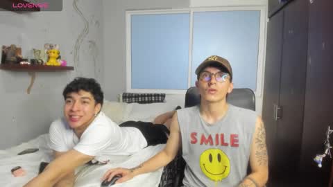 Snapshot of noxx_stark chatting on 10/18/25, 01:08 Noxx  online show from 10/18/25, 01:08