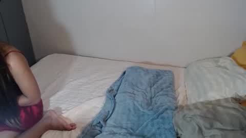 Athena online show from 10/05/25, 02:26