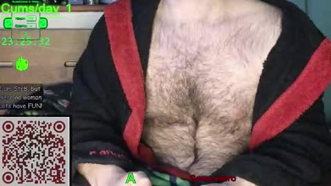 Snapshot of nudechiller chatting on 02/10/26, 10:25 Vinz... online show from 02/10/26, 10:25