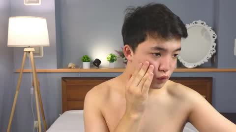 Maks online show from 10/05/25, 08:45