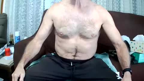 Snapshot of nudist6970 chatting on 06/08/26, 04:13 nudist6970 online show from 06/08/26, 04:13