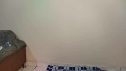 Snapshot of nudist_lad chatting on 12/31/24, 10:12 Luke online show from 12/31/24, 10:12